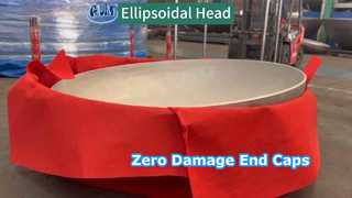 Las tapas de los extremos de acero inoxidable estuvieron protegidas con tela roja durante todo el proceso.